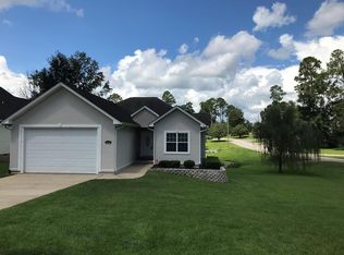 416 White Blossom Trl, Thomasville, GA 31757