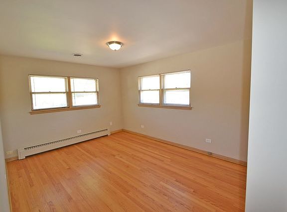 4th image of 2932 Sunnyside Ave