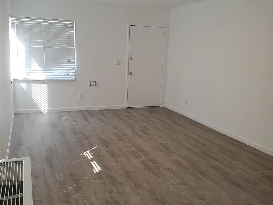1st image of 7314 Hillside St
