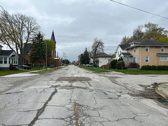 4th image of 400 N Wenona St