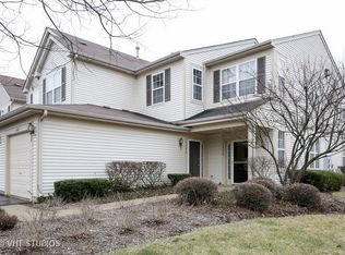1320 Brookdale Dr, Carpentersville, IL 60110