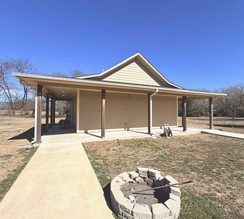 5th image of 1997 Nichols Hill Rd