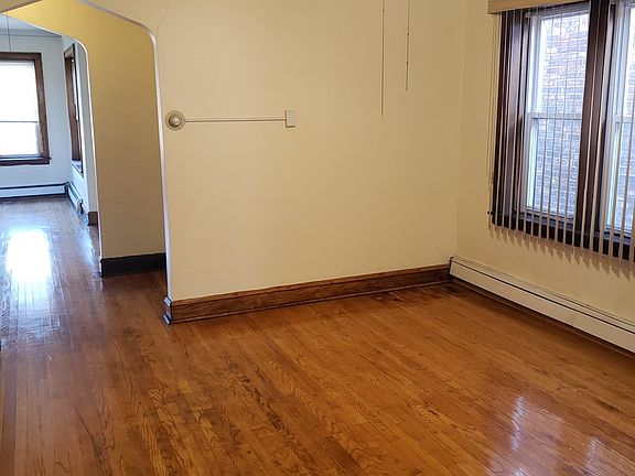 3rd image of 7334 S Maplewood Ave APT 3