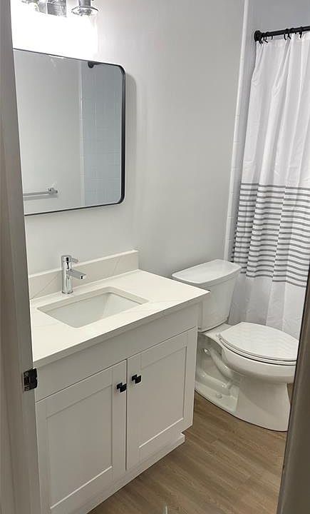 510 Montrose Ave Apt 4, photo 3