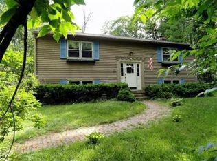 313 Hubbardston Rd, Princeton, MA 01541