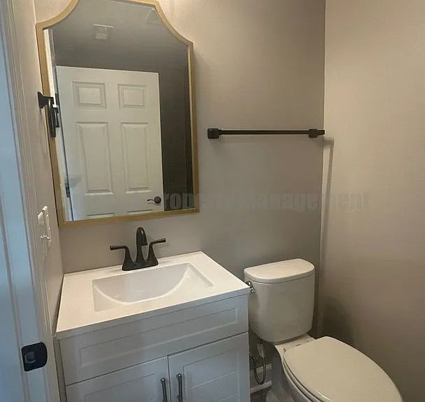1225 6th Ave N #A — Photo 8