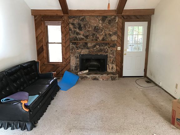 2nd image of 9 Westgrove Ct