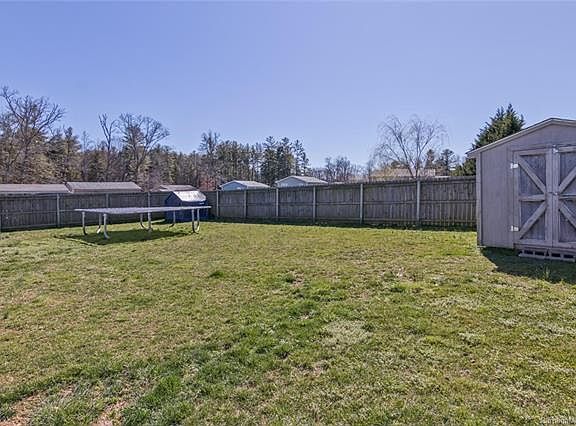 3rd image of 751 Ida Rogers Dr