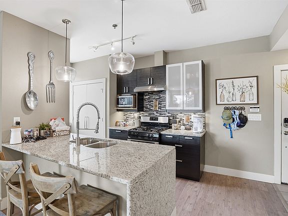 5th image of 1320 May St #214