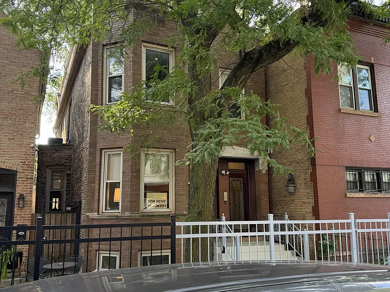 702 S Ada St #1 — Photo 1