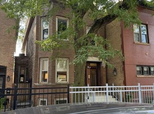 702 S Ada St #1, Chicago, IL 60607