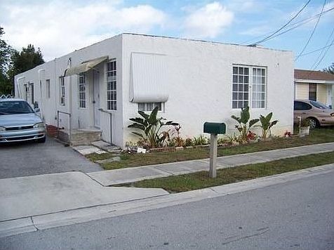 1st image of 2943 Cherokee Ave