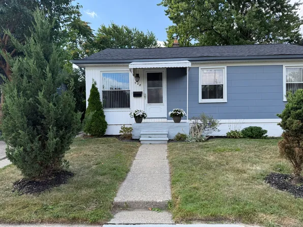 528 E Cambourne St, Ferndale, MI 48220