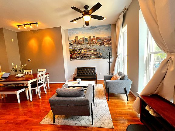 3rd image of 1328 W Lombard St