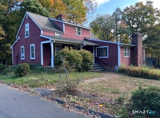 137 E Hunting Ridge Rd, Stamford, CT 06903