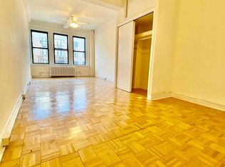 42 W 72nd St #11, New York, NY 10023