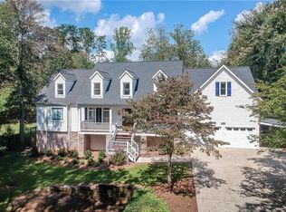 2141 Groover Rd, Marietta, GA 30062