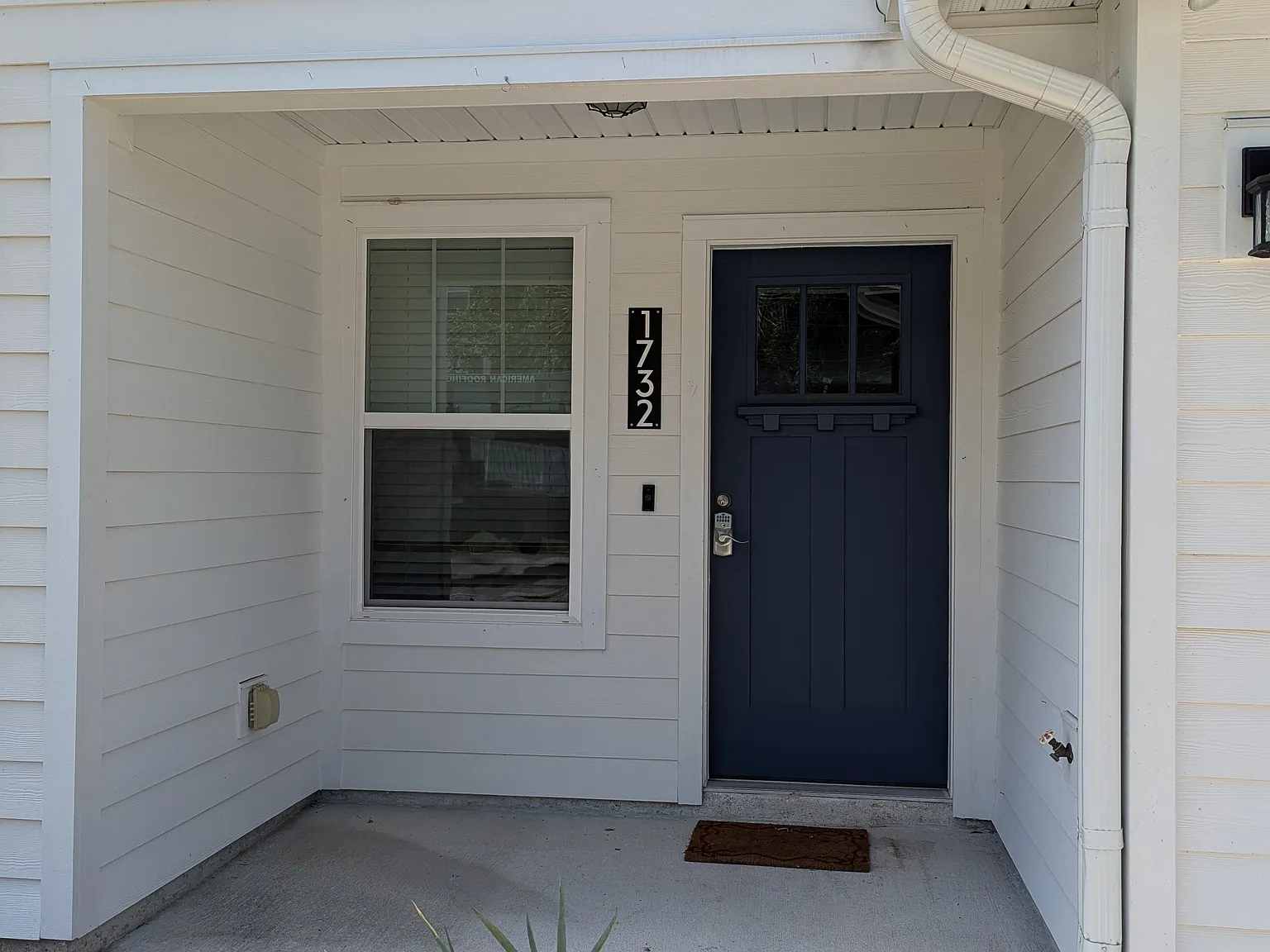 3 bed, 2.5 bath, 1549 sqft, $2,500 — Photo 2