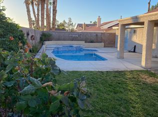 730 Altacrest Dr, Las Vegas, NV 89123