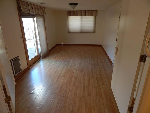 5th image of 2675 Blackburn Dr