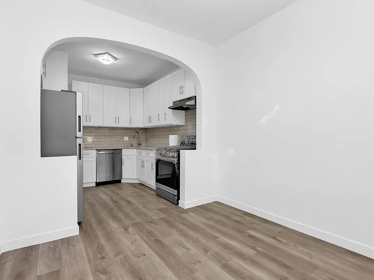 2930 Brighton 12th St #2 — Photo 6