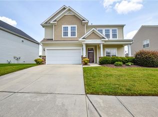 6410 Hedgewood Ln, High Point, NC 27265