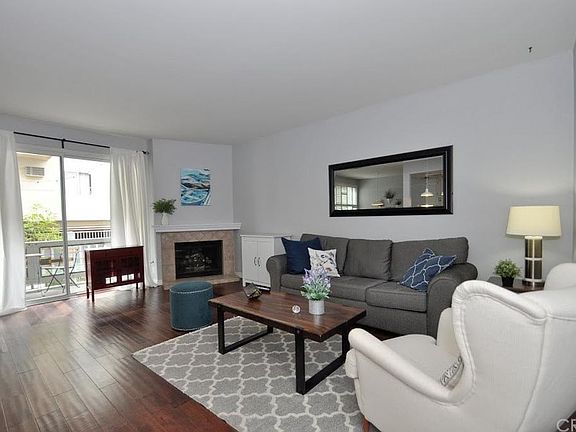 3rd image of 8505 Gulana Ave Unit 5104