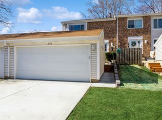 2178 Chadwick Ln, Glendale Heights, IL