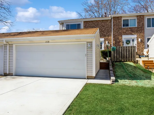 2178 Chadwick Ln, Glendale Heights, IL 60139