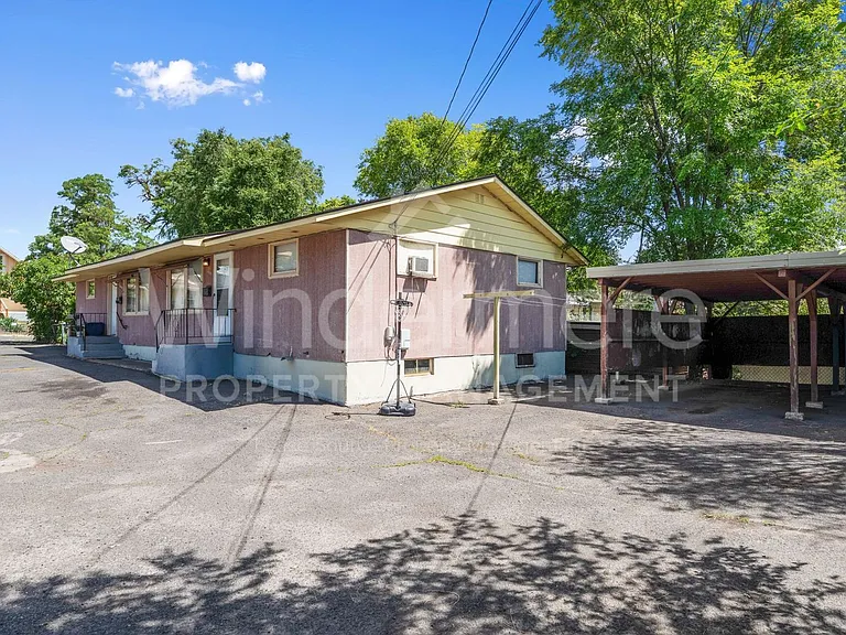 902 E Rockwell Ave — Photo 4