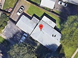 430 Marina Dr, Stratford, CT 06614