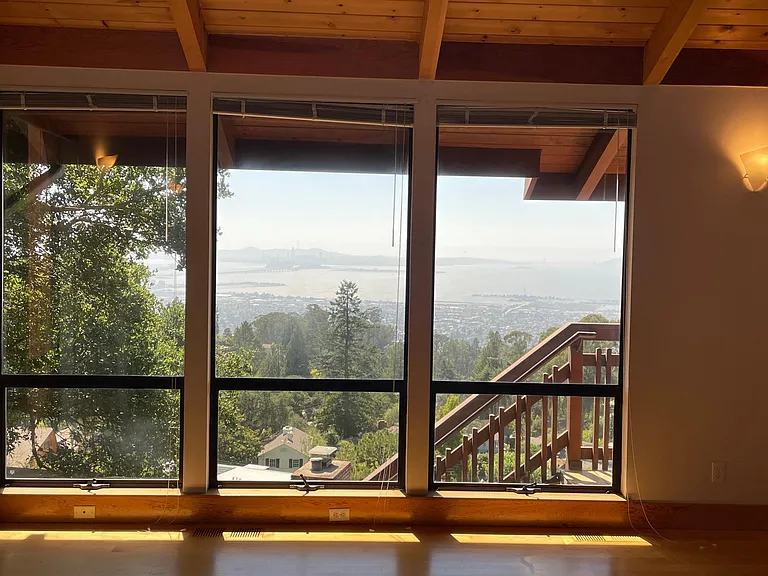 1360 Summit Rd — Photo 19