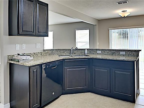 5th image of 13349 Waterford Castle Dr