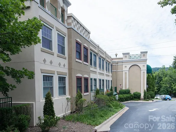 37 Hiawassee St APT W103, Asheville, NC 28801