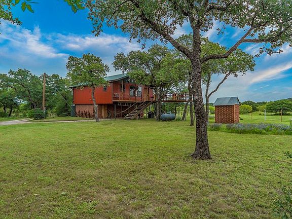 3rd image of 5729 County Road 112 W