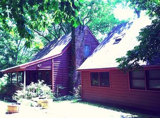 161 Falling Oak Ln, Hendersonville, NC 28739