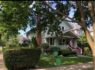 242 Stanley Ave, Park Ridge, IL 60068