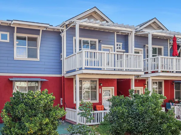 2658 E Alluvial Ave APT 220, Fresno, CA 93720