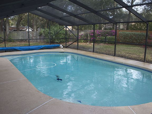 2nd image of 8542 Majestic Oaks Dr S