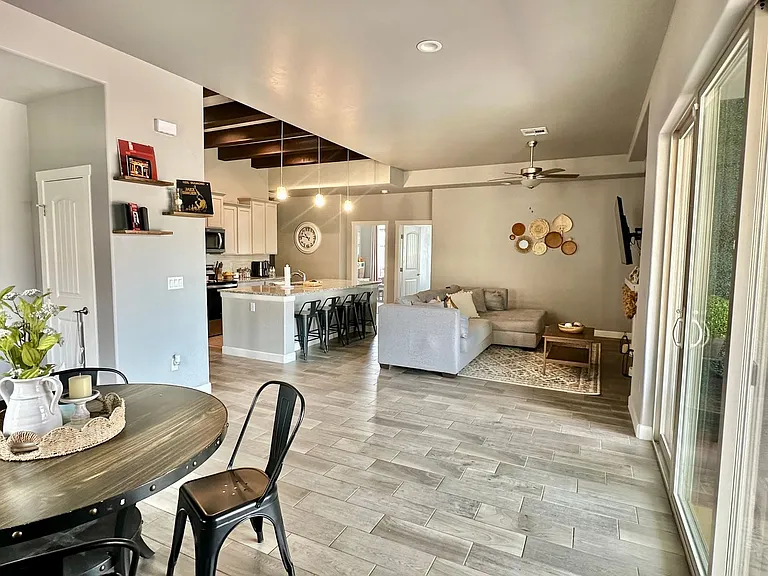 1077 El Nido Dr — Photo 21