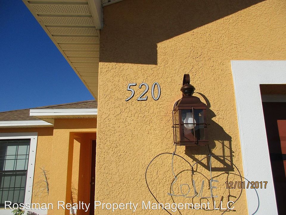 1st image of 520 SE 6th Ave