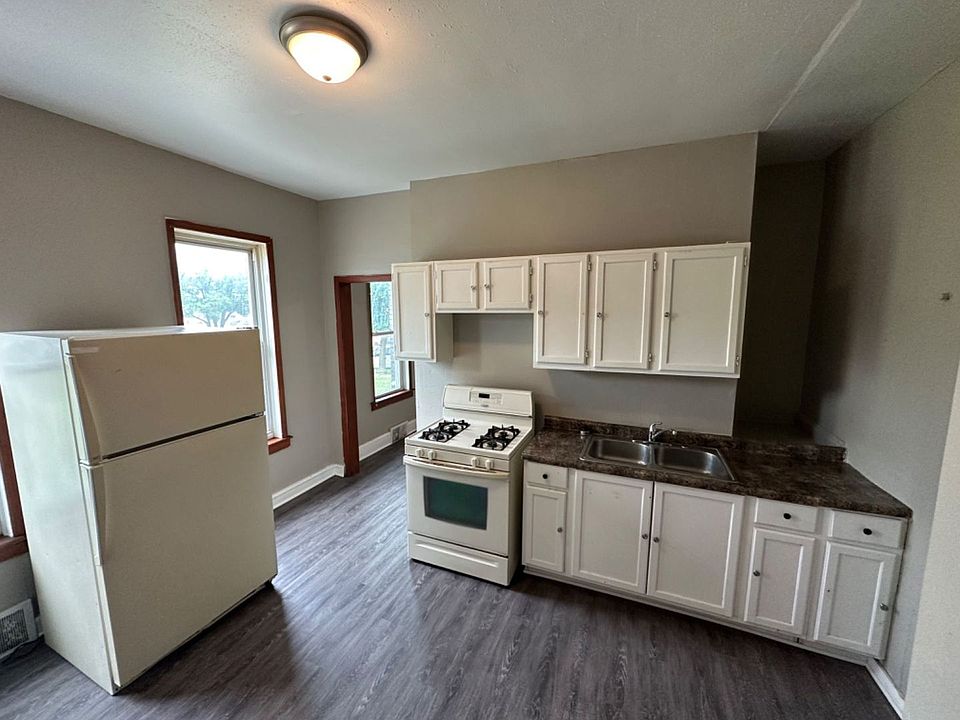 1st image of 721-727 S 9th St #721