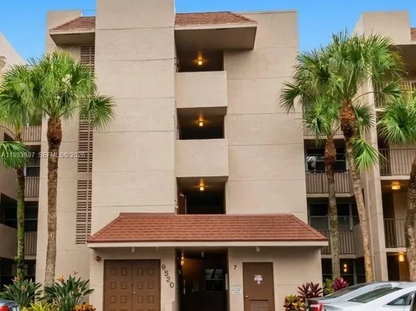 9520 Sea Grape Dr #303, Fort Lauderdale, FL 33324