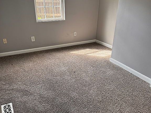 5th image of 141 Lincoln St