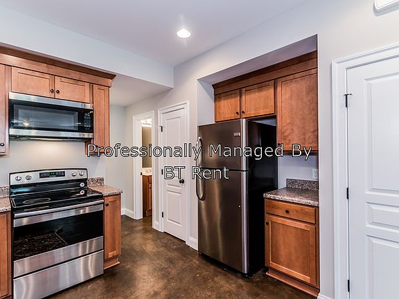 5th image of 1013 N 22nd St