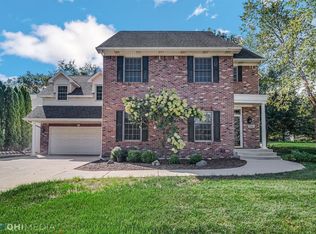 2663 High Sierra Dr, Valparaiso, IN 46385