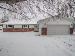 6165 Firwood Rd, Mentor, OH 44060