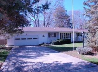 4721 Sandy Ln, Whitehall, MI 49461