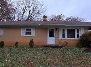 1034 Shiloh Rd, Seneca, SC 29678