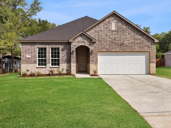 707 E 9th St, Kemp, TX 75143